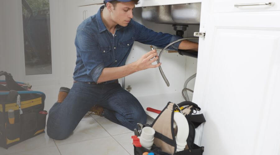 Professional sink repair in Niland, CA